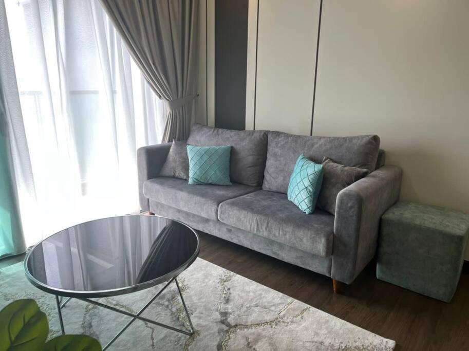 Attractive 3 Bedroom Condo With Pool-D Raudhah Homestay Kajang Exterior foto